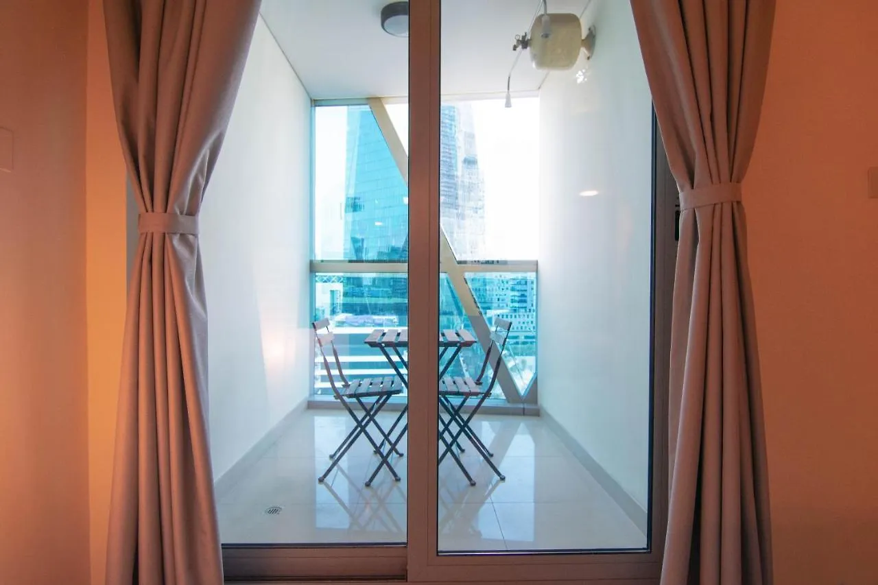 دبي Lux Bnb Studio Park Tower Difc 0*,